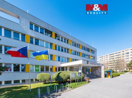 DSCF5849.jpg | Pronájem - obchodní prostor, 193 m²