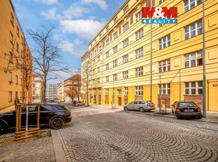 Ulice | Prodej bytu, 2+1, 85 m²