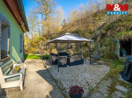 Venkovní posezení | Prodej - dům/vila, 160 m²