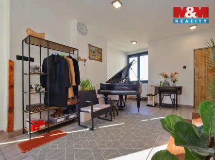 vstupní hala | Prodej - dům/vila, 210 m²