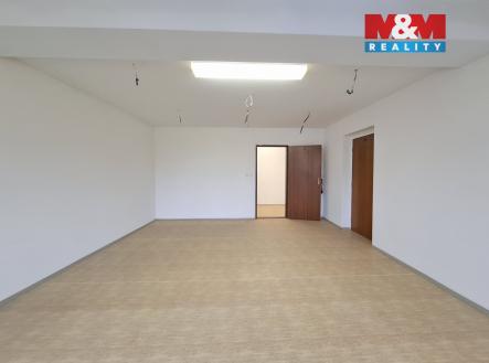 20260415_173247.jpg | Pronájem - obchodní prostor, 220 m²