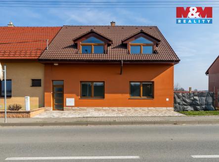 Pohled z ulice | Prodej - dům/vila, 170 m²