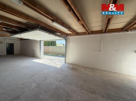 hala | Prodej - skladovací prostor, 179 m²