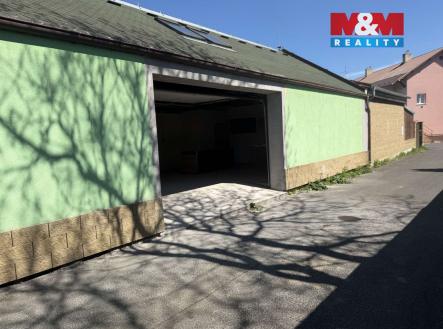 hala | Pronájem - skladovací prostor, 179 m²