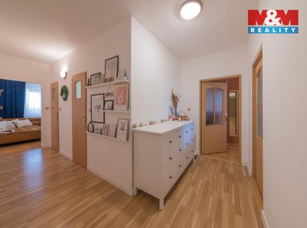 chodba1.jpg | Prodej bytu, 3+1, 73 m²