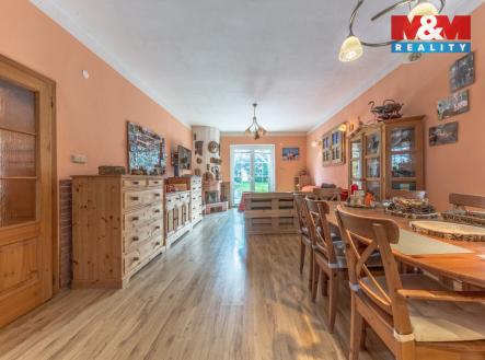 Kuchyň + obývací pokoj | Prodej - dům/vila, 157 m²