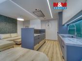 Pronájem bytu, 3+kk, 77 m²