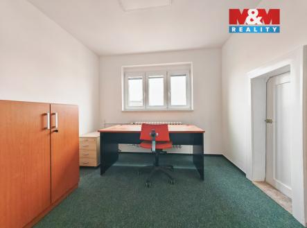 místnost 2 | Pronájem - kanceláře, 64 m²