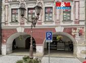 Pronájem - obchodní prostor, 400 m²