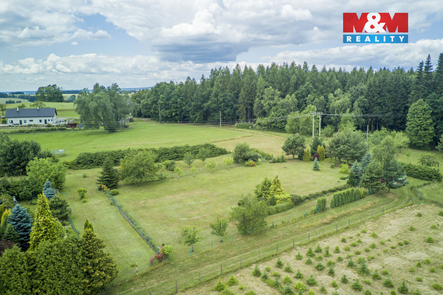 Pozemky Dronmax_0226-hdr.jpg