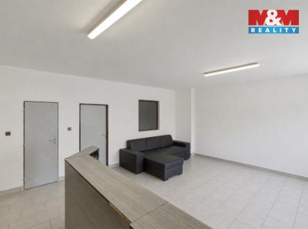 Realitni╠ü fotografie - Velte╠îz╠îe - Kla╠üra Pr╠îibi╠ükova╠ü - 22 - AI.jpg | Prodej - obchodní prostor, 178 m²