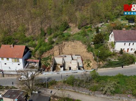 3 | Prodej - pozemek pro bydlení, 664 m²