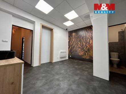 IMG_7880.jpg | Pronájem - obchodní prostor, 23 m²