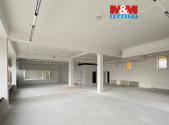 Pronájem - obchodní prostor, 250 m²