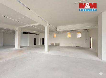 image_EA7C40E8-3F47-4B13-B9CF-40E8B90CBDA4_1777969058.jpeg | Pronájem - obchodní prostor, 250 m²