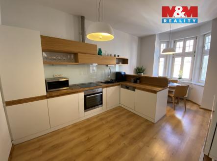kuchyně | Pronájem bytu, 4+1, 110 m²