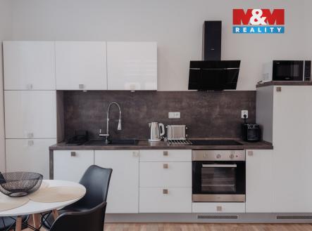 kuchyně | Pronájem bytu, 1+kk, 38 m²