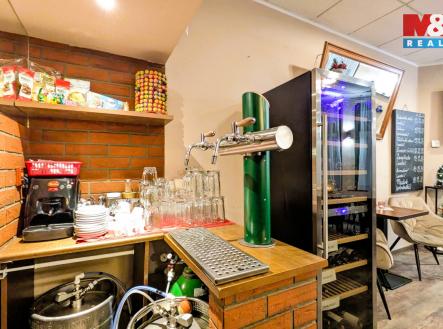fb802780-5adc-4243-8ab9-21b9dfa3eb96.jpg | Pronájem - obchodní prostor, 76 m²