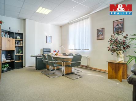 kancelář | Pronájem - obchodní prostor, 1 200 m²
