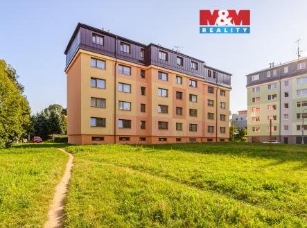 Budova | Pronájem bytu, 2+1, 42 m²