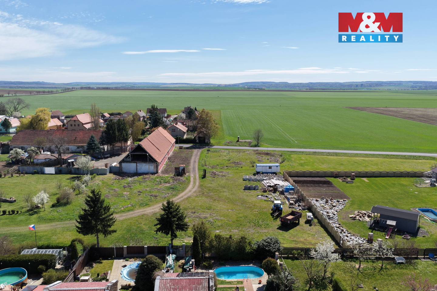 Prodej rodinného domu na klíč 6+1, 141 m², Račetice