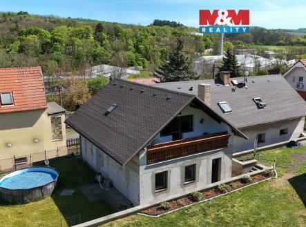 Dům | Prodej - dům/vila, 200 m²