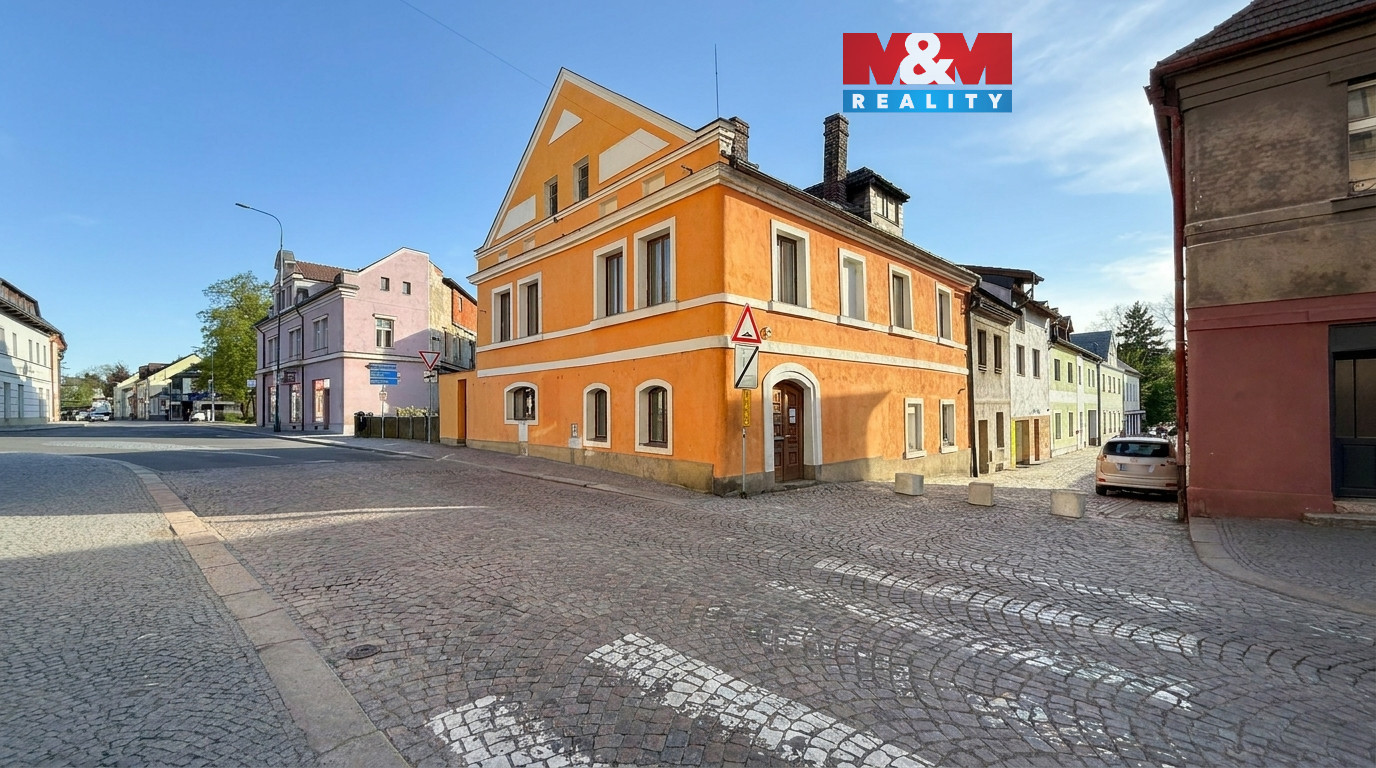 Real_estate_photo_enhancement_202605062254.jpeg