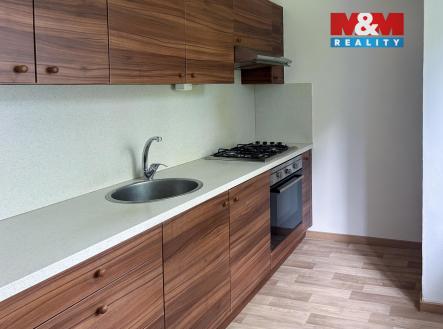 9AF392A0-BF5D-450A-BB6A-4B4A7F1DF5F5.jpg | Prodej bytu, 2+1, 56 m²