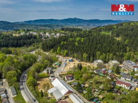 Dům a okolí | Prodej - dům/vila, 200 m²