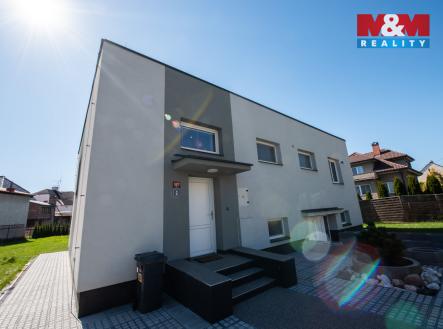 dům | Pronájem bytu, 2+1, 58 m²