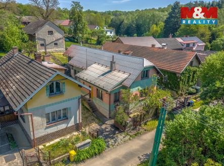 Pohled na dům | Prodej - dům/vila, 105 m²