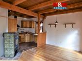 Pronájem - dům/vila, 310 m²
