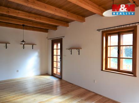 . | Pronájem - dům/vila, 310 m²