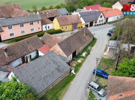 dji_fly_20260504_110138_594_1777885320544_photo_optimized.jpeg | Prodej - dům/vila, 92 m²