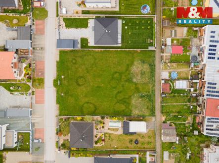 Chvaletice dron 3.jpg | Prodej - pozemek pro bydlení, 928 m²