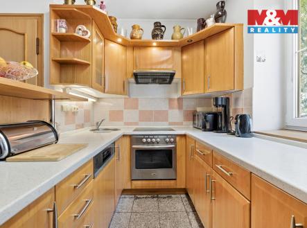 kuchyně 1. patro | Prodej - dům/vila, 173 m²