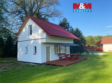 Pohled ze zahrady | Prodej - chata/rekreační objekt, 64 m²