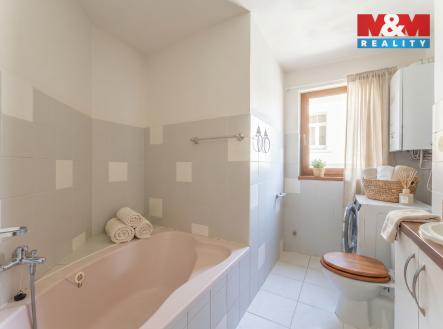 015.jpg | Prodej bytu, 2+kk, 61 m²