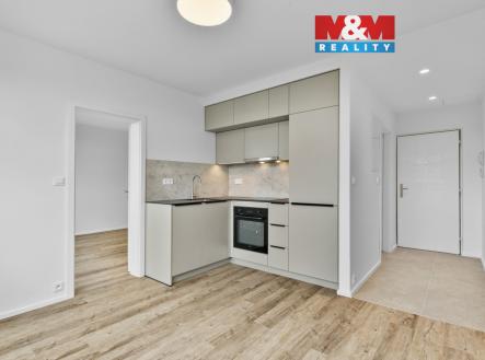 Kuchyně s chodbou.jpg | Pronájem bytu, 1+1, 36 m²
