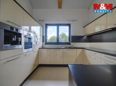 kuchyn1.jpg | Prodej - dům/vila, 186 m²