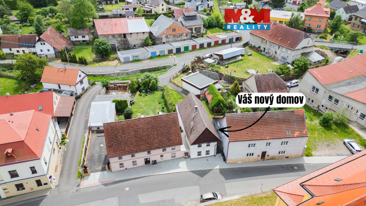 dům