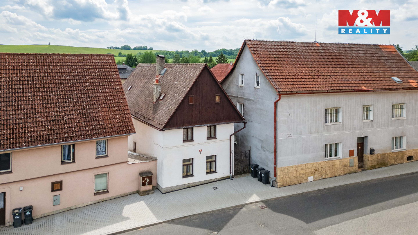 dům 