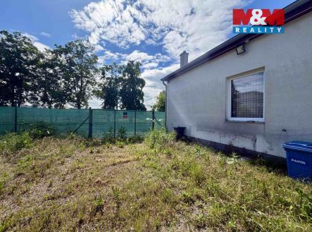 pozemek | Prodej - obchodní prostor, 145 m²