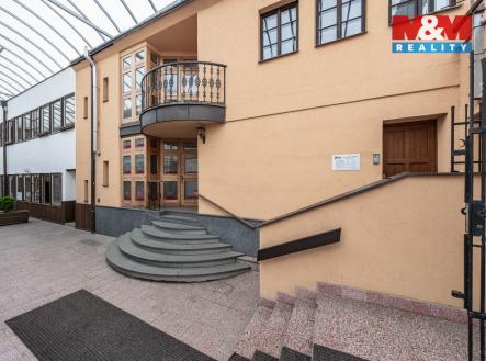 DSCF3732.jpg | Pronájem - kanceláře, 102 m²