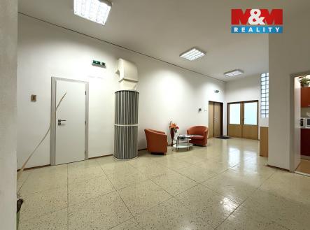 IMG_7394 ve velké velikosti.jpg | Pronájem - kanceláře, 35 m²