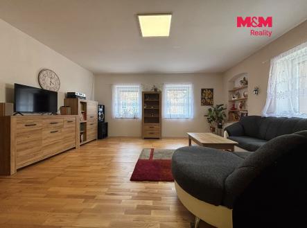 OBÝVACI POKOJ | Prodej - dům/vila, 210 m²