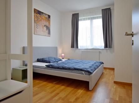 Pronájem bytu, 2+kk, 54 m²