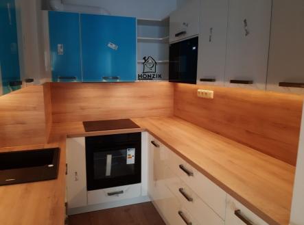 Pronájem bytu, 2+kk, 55 m²