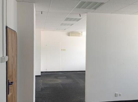 Pronájem - kanceláře, 54 m²