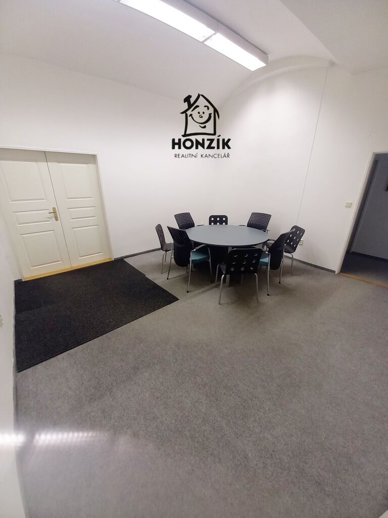 Kanceláře 60 m2 Praha 1 Staré Město,  ul. Zlatnická